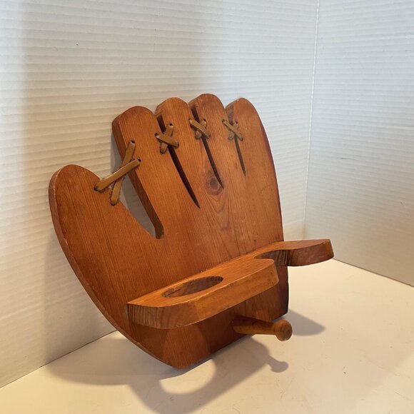 Vintage Wooden Baseball Glove Wall Shelf & Holder With Peg For Cap Or Accessorie - Picture 4 of 9